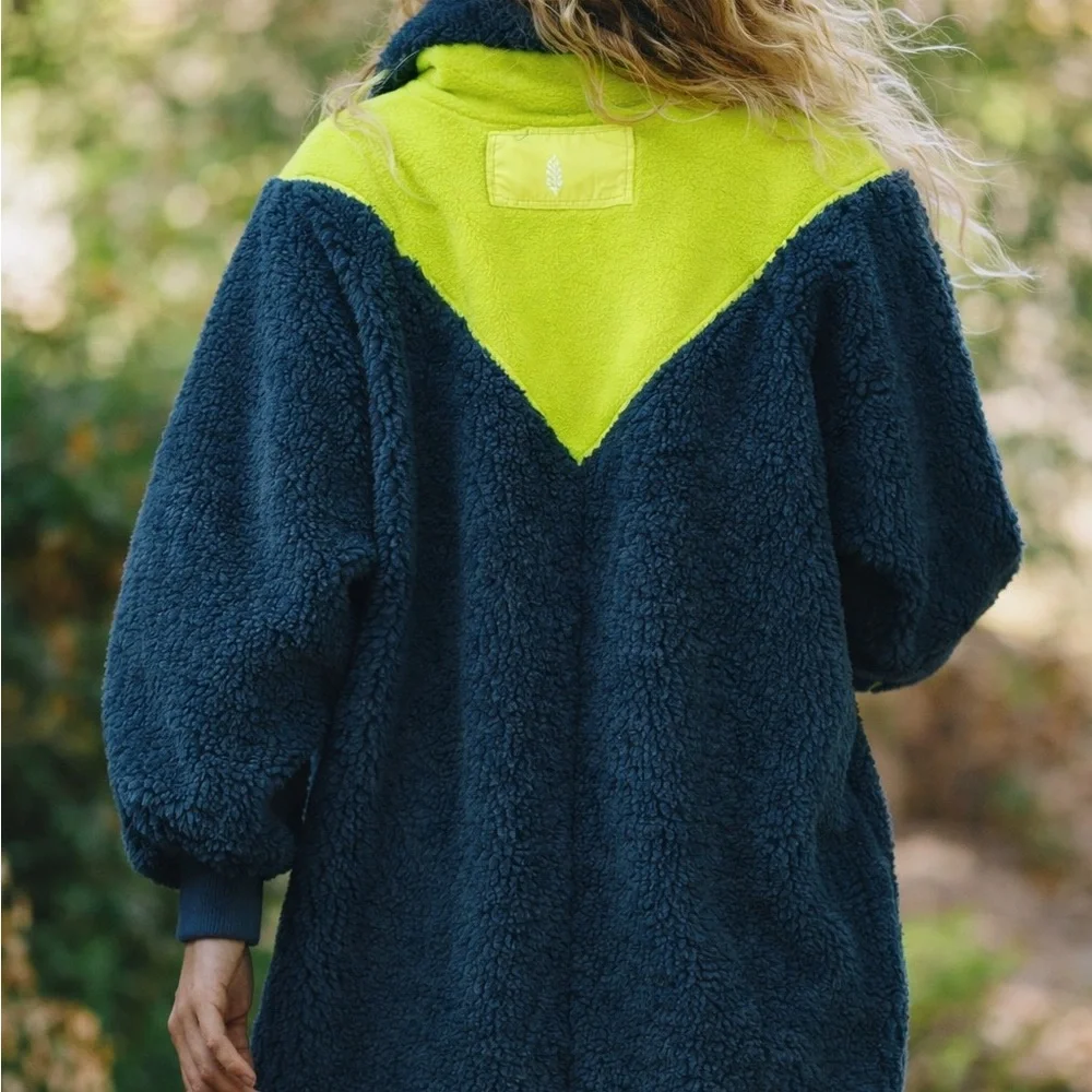 NWT FREE PEOPLE FP MOVEMENT fall to rise fleece quarter zip jacket mustard M - Picture 2 of 7